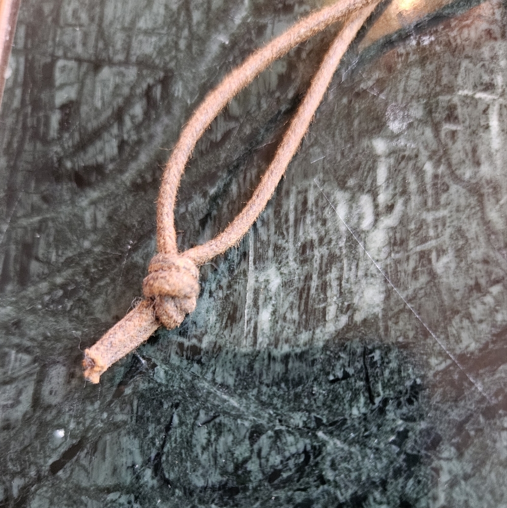 Long necklace - Picture 2 of 5